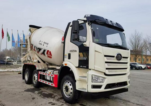 攪拌運輸車